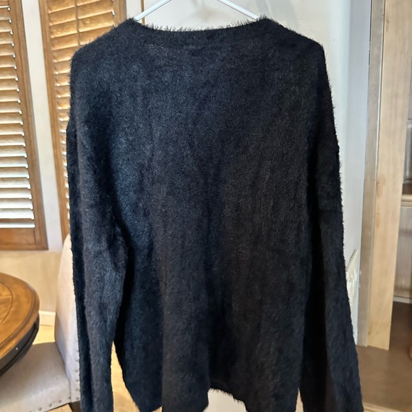 Sam & Jess long sleeve - Picture 3 of 3